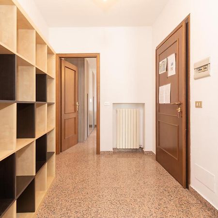 Appartamento Piazza Garibaldi - F&L Apartment Брешия Экстерьер фото