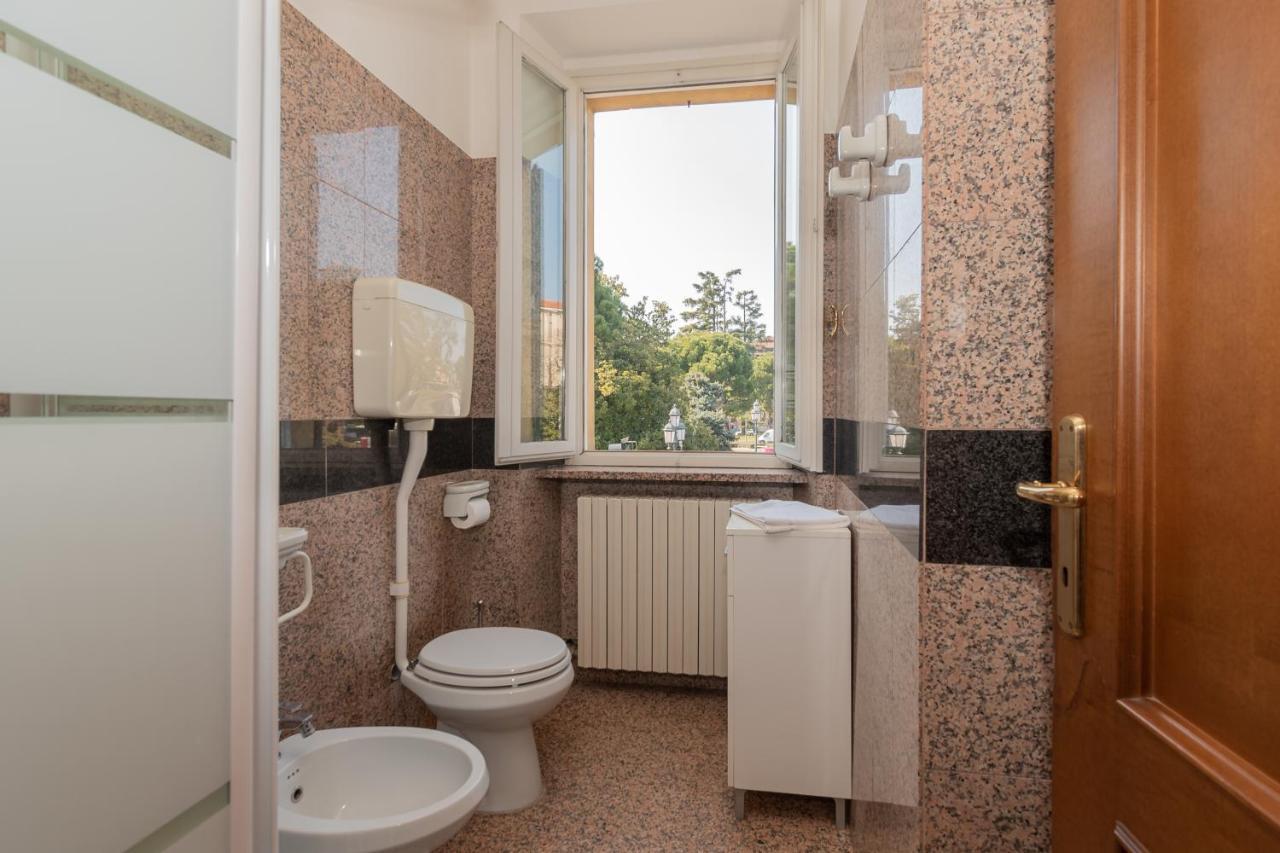 Appartamento Piazza Garibaldi - F&L Apartment Брешия Экстерьер фото