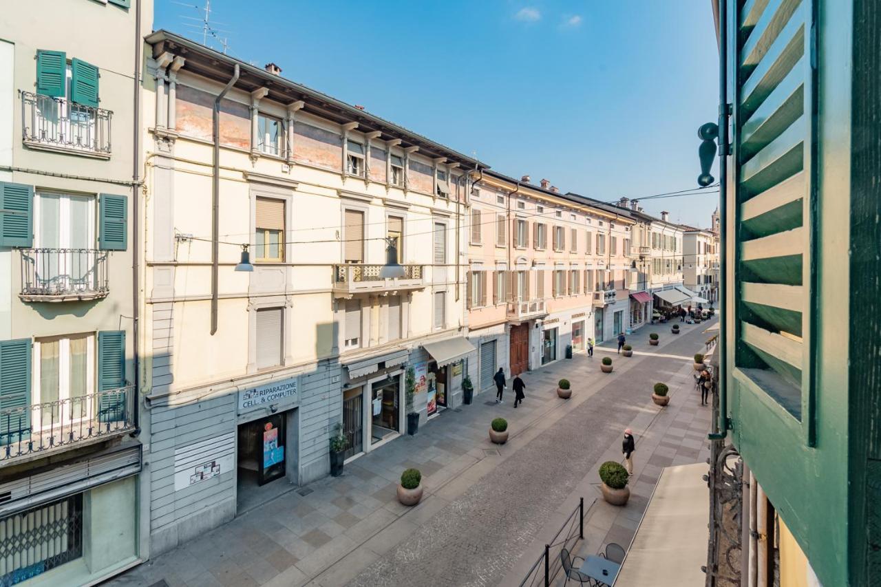 Appartamento Piazza Garibaldi - F&L Apartment Брешия Экстерьер фото